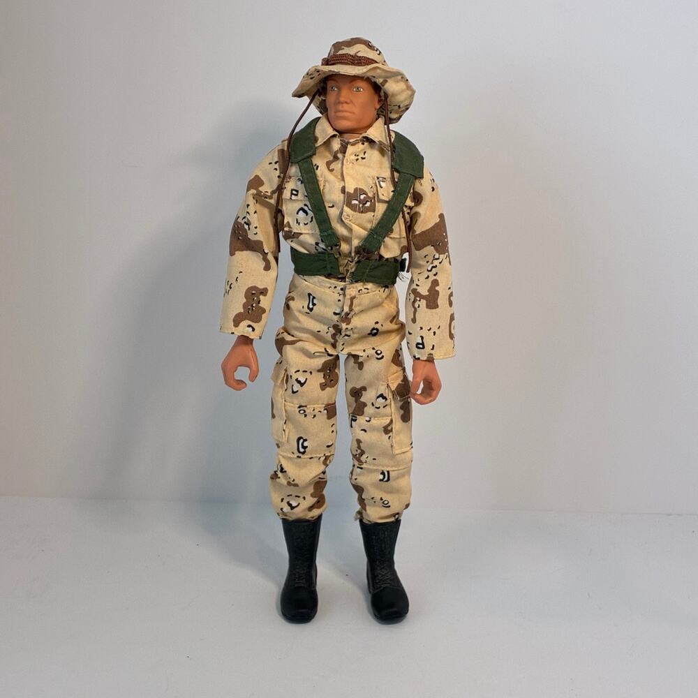 ~GI Joe~ Classic Collection Limited Ed. USMC Force Recon 12" Action Figure- 1997